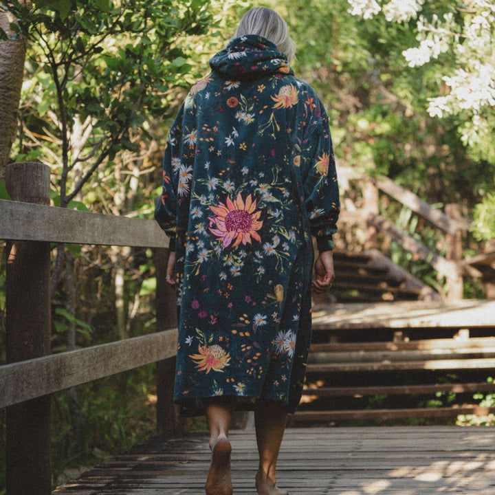 Native botanical towel poncho green