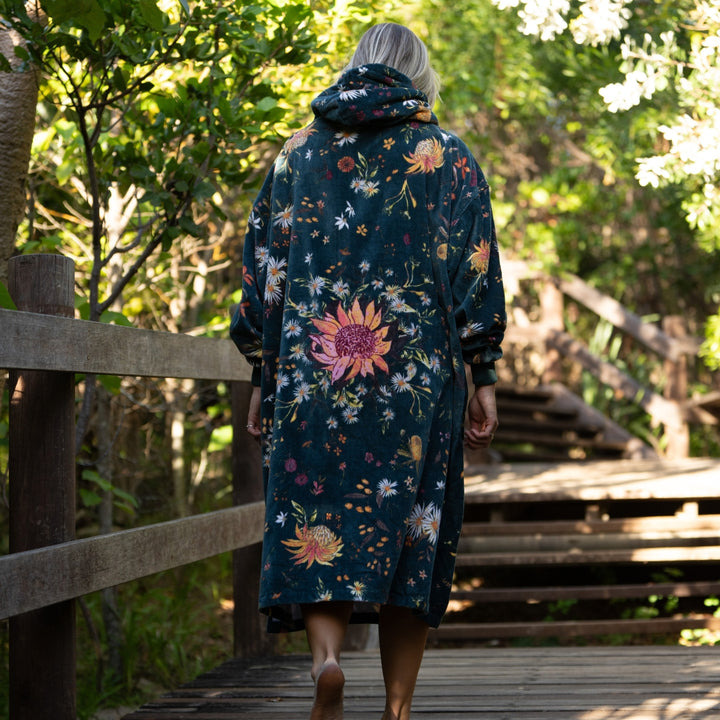 Native Botanical Changing Towel Poncho (Long Sleeve)