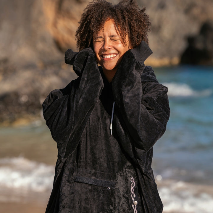 Serpent Changing Towel Poncho (Long Sleeve)