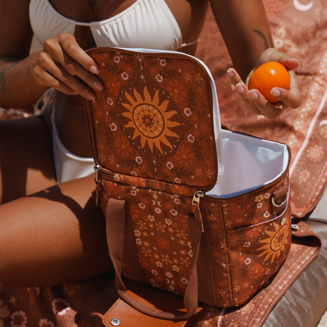 Cooler bag for beach