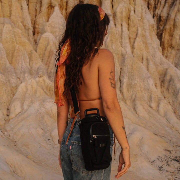 Onyx - Water Bottle Bag