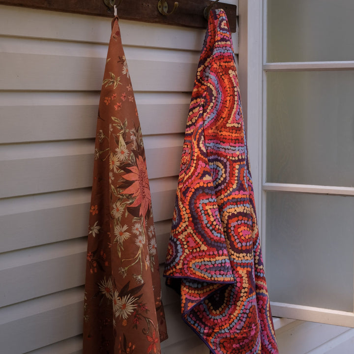 mina mina dreaming dot art towel for home