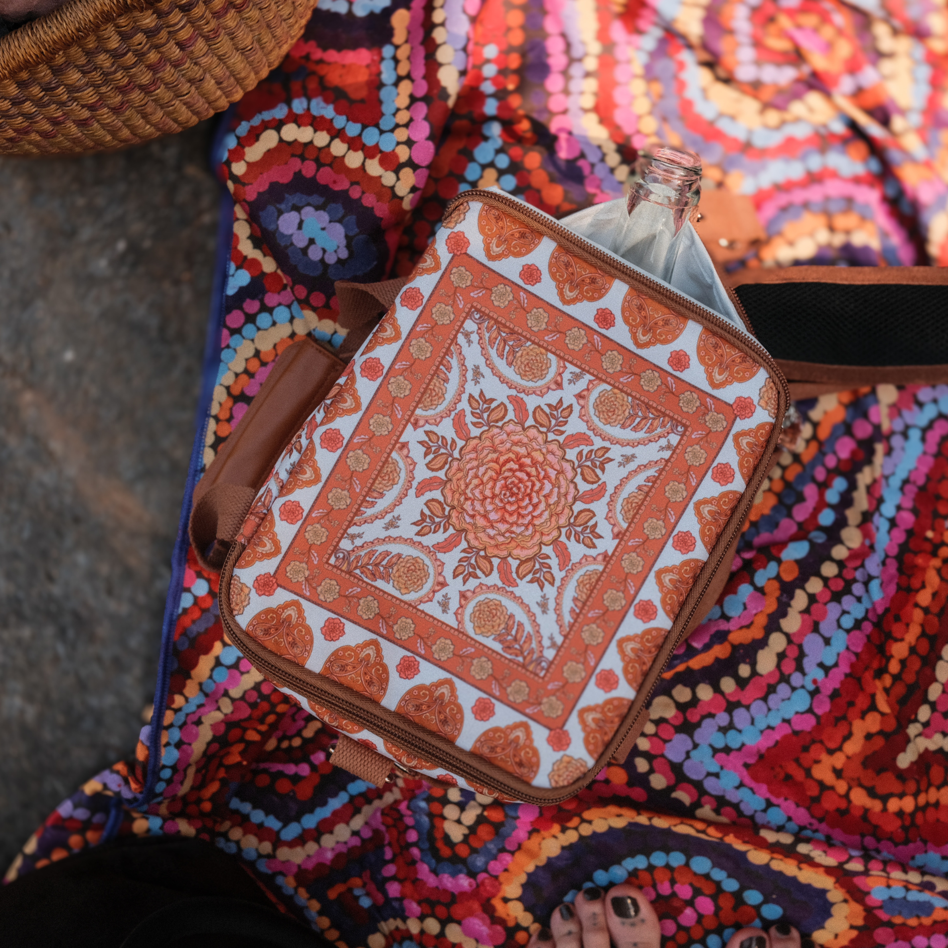 picnic ready wool insulated cooler